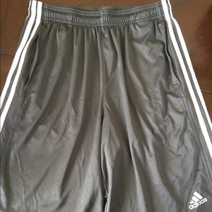 ADIDAS ✅ Shorts